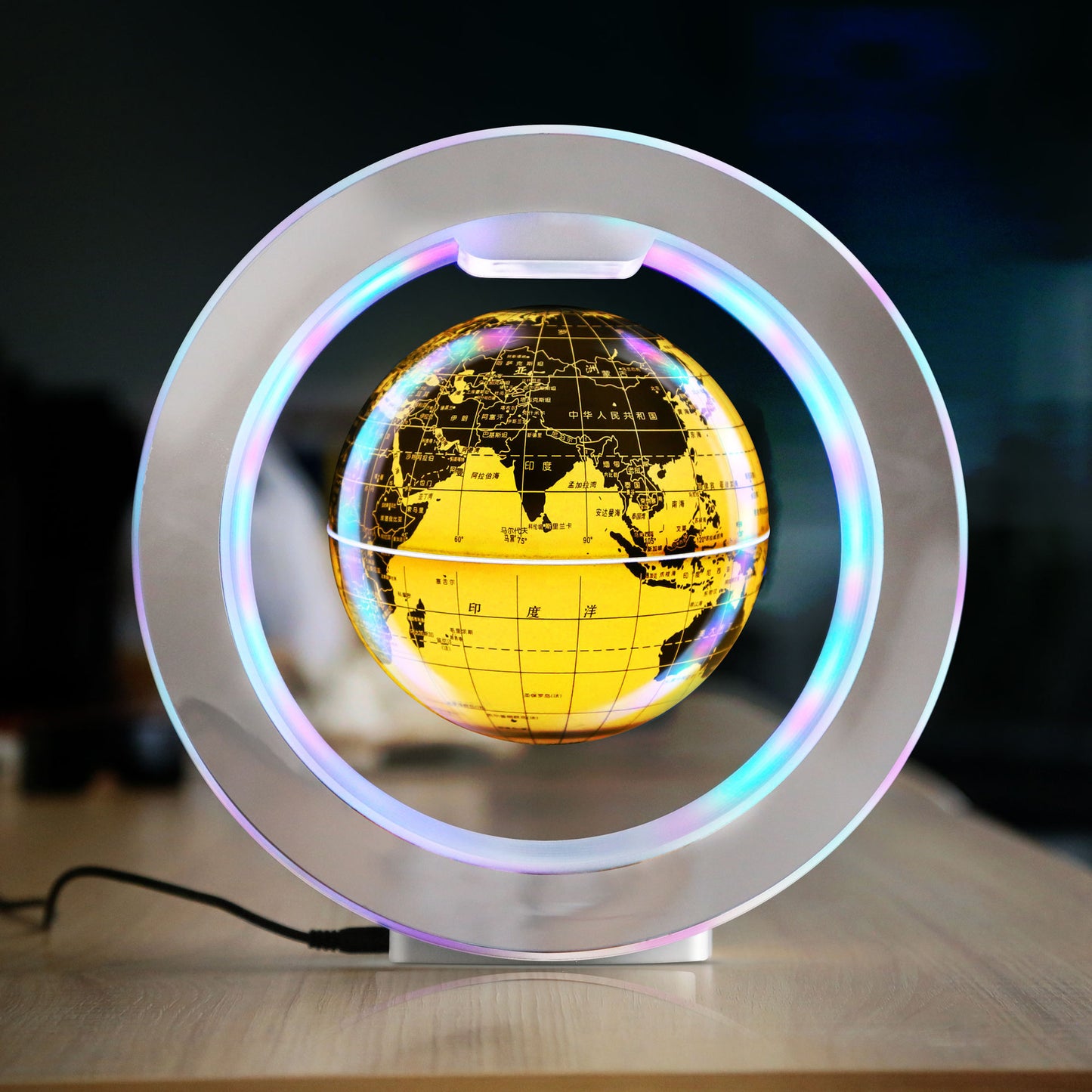 Magnetic levitation O-shaped globe